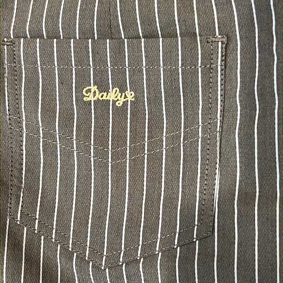 Daily Sports Striped Blue Button-Front Skort Golf Tennis Size 2 Born in Sweden - Picture 10 of 15